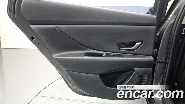 Hyundai Elantra, фото 9