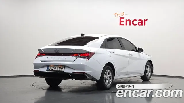 Hyundai Elantra, фото 13