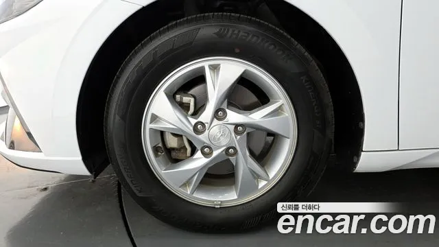 Hyundai Elantra, фото 3