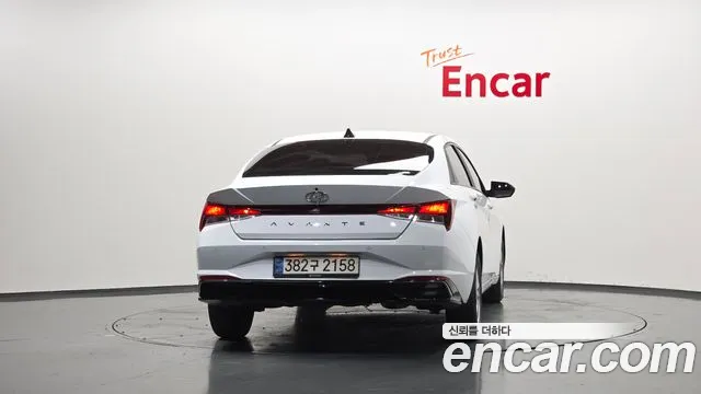 Hyundai Elantra, фото 9