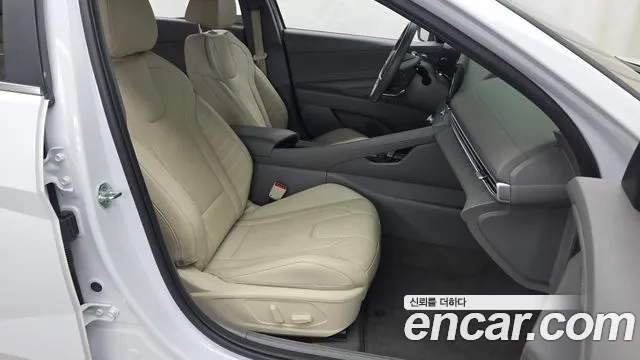 Hyundai Elantra, фото 30
