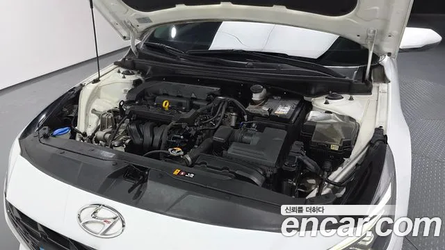 Hyundai Elantra, фото 21