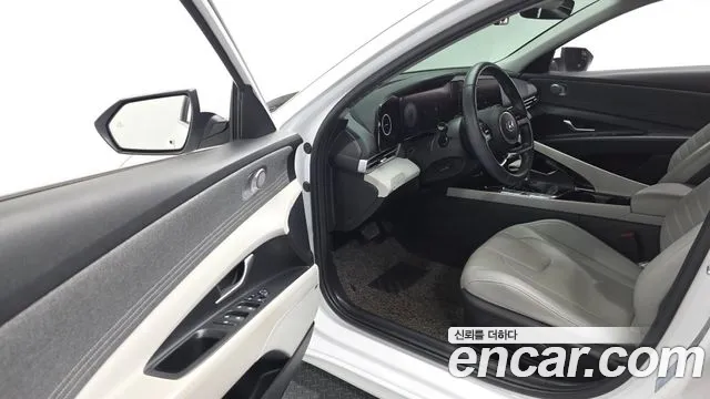 Hyundai Elantra, фото 25