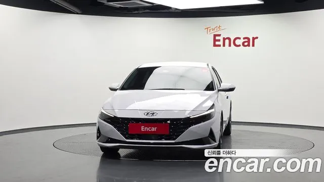 Hyundai Elantra, фото 1