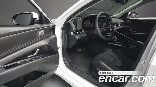 Hyundai The New Avante Hybrid (CN7), фото 10