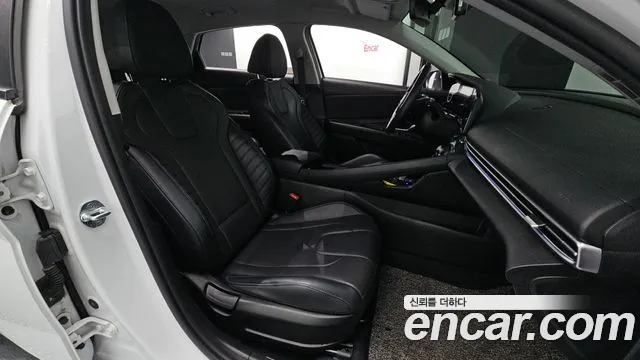Hyundai Elantra, фото 30