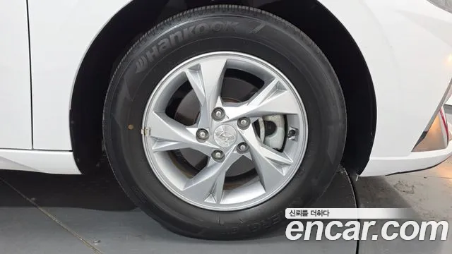 Hyundai Elantra, фото 28