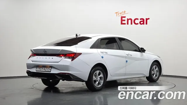 Hyundai Elantra, фото 4