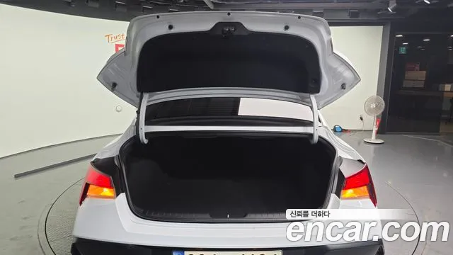 Hyundai Elantra, фото 20