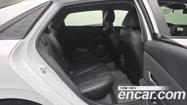 Hyundai Elantra, фото 4