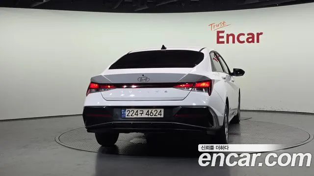 Hyundai Elantra, фото 7