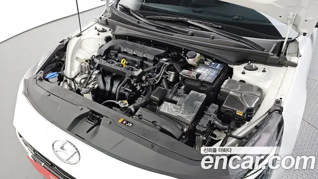 Hyundai Elantra, фото 13