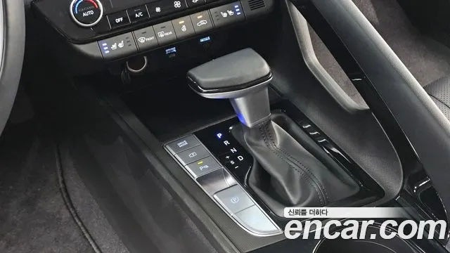 Hyundai Elantra, фото 3