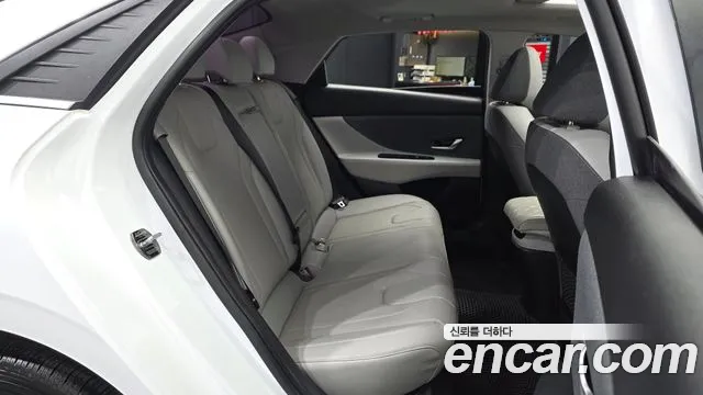 Hyundai Elantra, фото 6