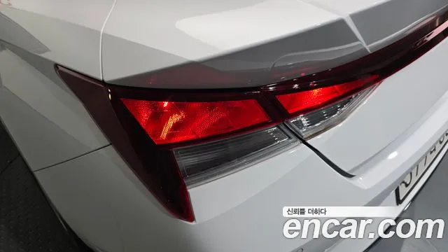 Hyundai Elantra, фото 13