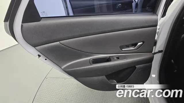 Hyundai Elantra, фото 22