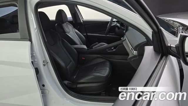 Hyundai Elantra, фото 27