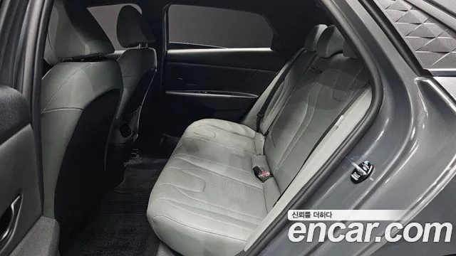 Hyundai Elantra, фото 13