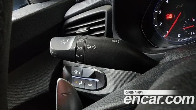 Hyundai Veloster, фото 13