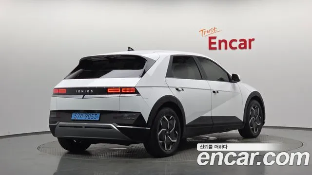 Hyundai Ioniq 5, фото 10
