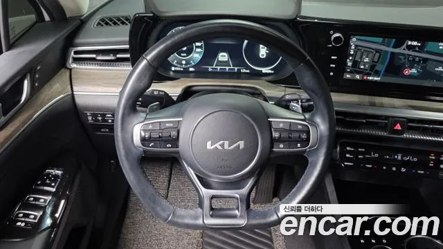 Kia K5, фото 8