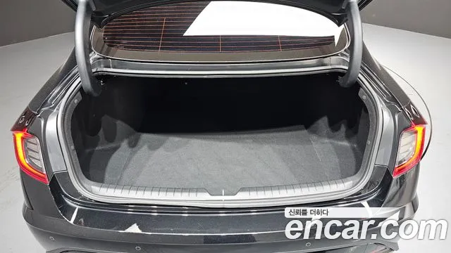 Hyundai Sonata Hybrid, фото 11