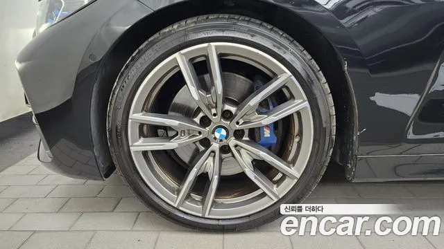 BMW 4 Series (G22), фото 4