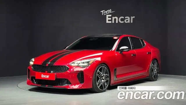 Kia Stinger, фото 1