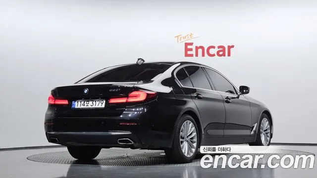 BMW 5 Series (G30), фото 2