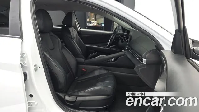 Hyundai Elantra, фото 12