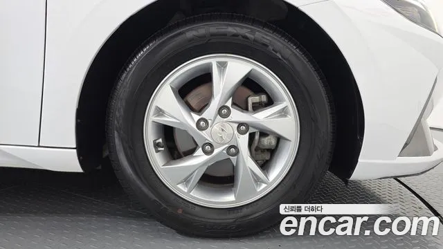 Hyundai Elantra, фото 19