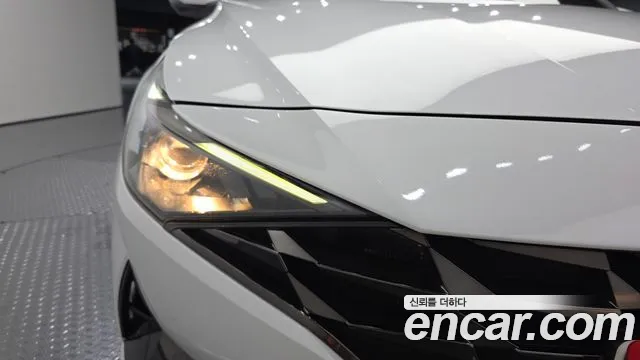 Hyundai Elantra, фото 3