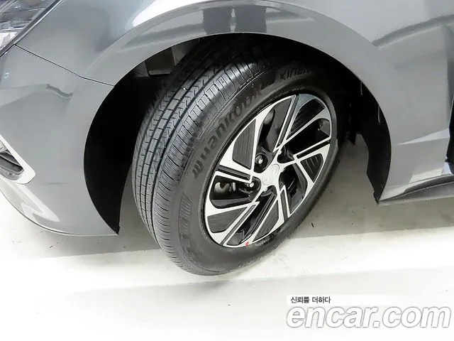 Hyundai Sonata Hybrid, фото 10