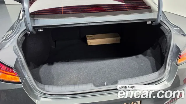Hyundai Elantra, фото 15