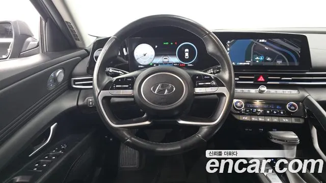 Hyundai Elantra Hybrid, фото 14