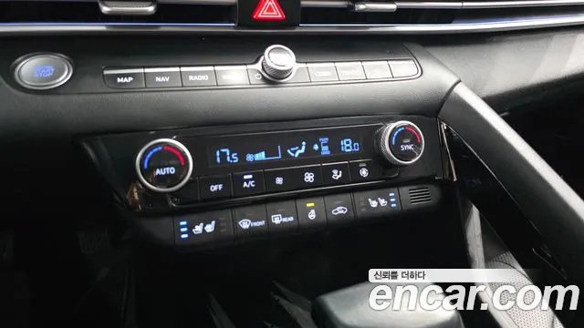 Hyundai Elantra Hybrid, фото 23