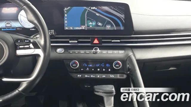 Hyundai Elantra Hybrid, фото 4
