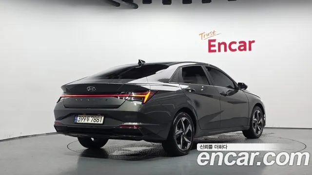 Hyundai Elantra Hybrid, фото 7