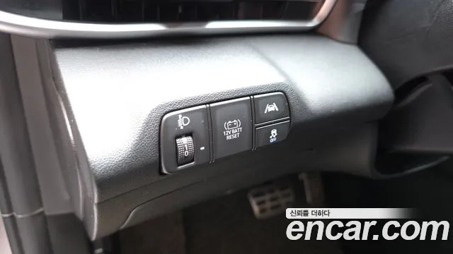 Hyundai Elantra Hybrid, фото 22