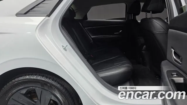 Hyundai Elantra, фото 23