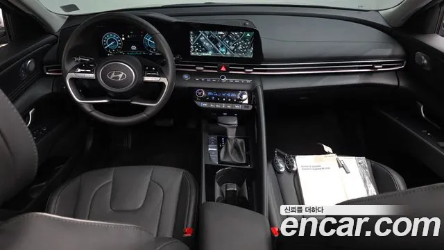Hyundai Elantra Hybrid, фото 31