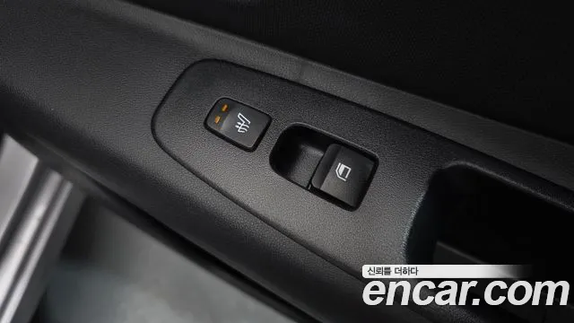 Hyundai Elantra Hybrid, фото 8