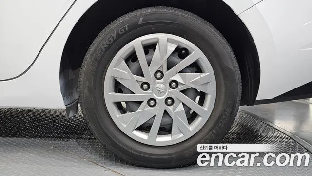 Hyundai Elantra, фото 4