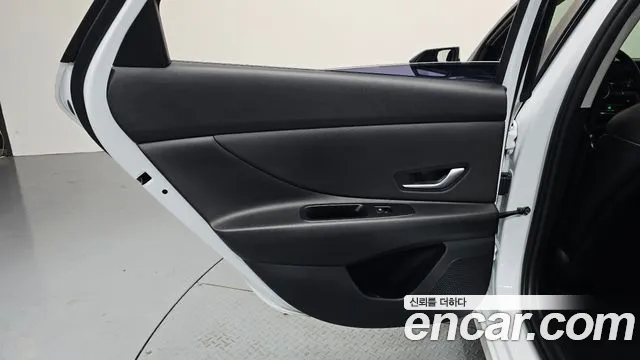 Hyundai Elantra, фото 6
