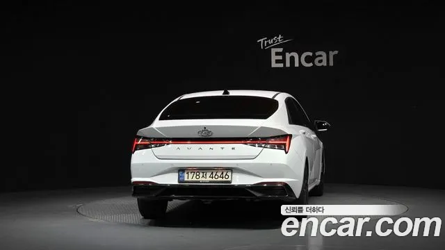 Hyundai Elantra, фото 2