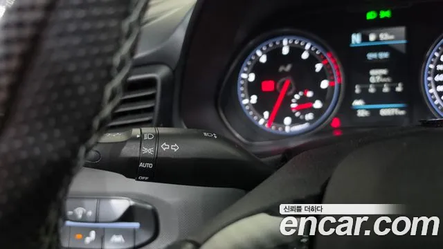 Hyundai Veloster, фото 14