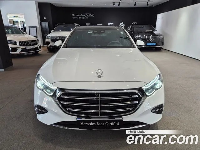 Mercedes-Benz E-Class W214