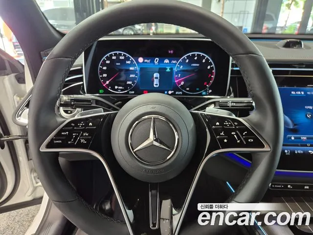 Mercedes-Benz E-Class W214, фото 7
