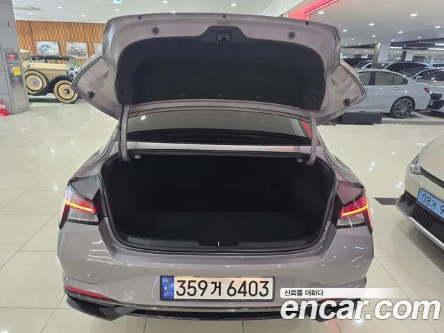 Hyundai Elantra, фото 2