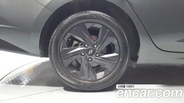 Hyundai Elantra, фото 23